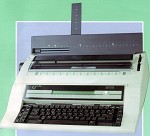 Nakajima AE-740 Electronic Typewriter with Memo...