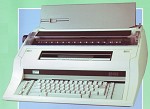 Nakajima AE-830 Electronic Typewriter with Memo...
